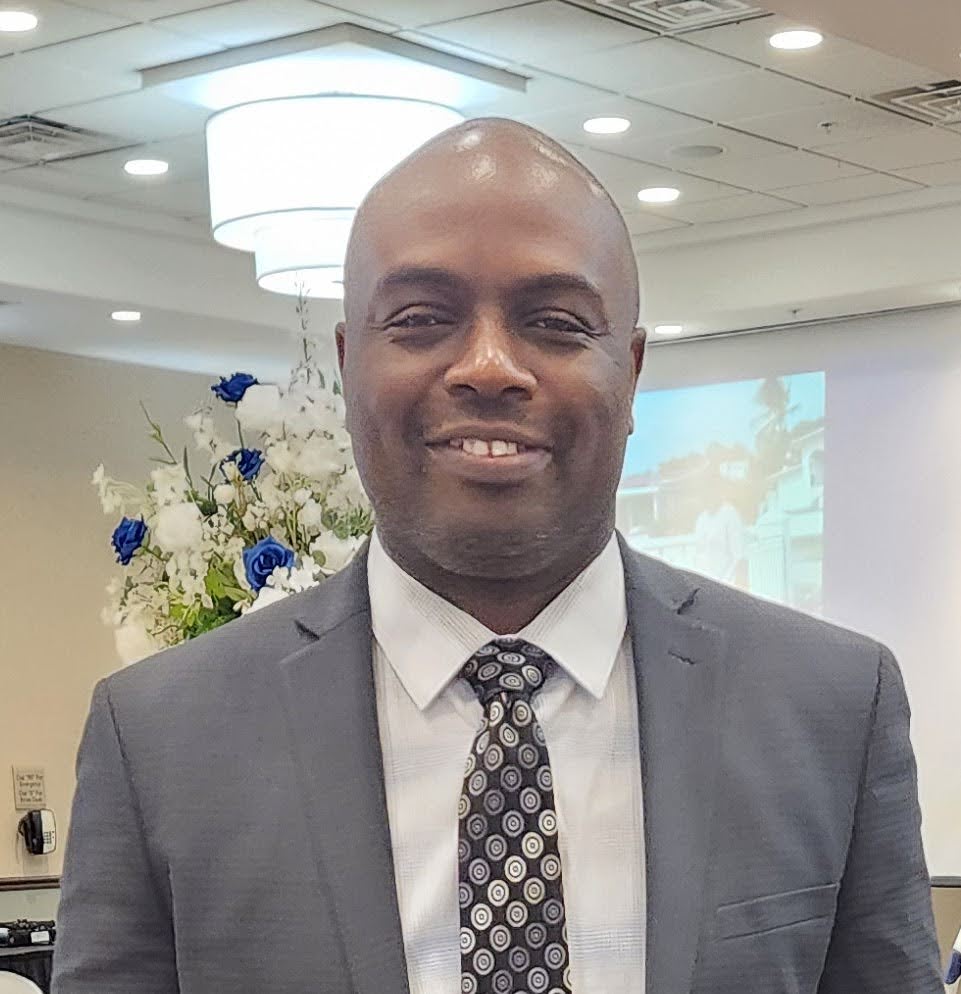 Dr. Inya Nlenanya